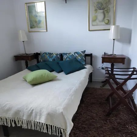 3 Marias Sao Sebastiao Do Penedo Apartment